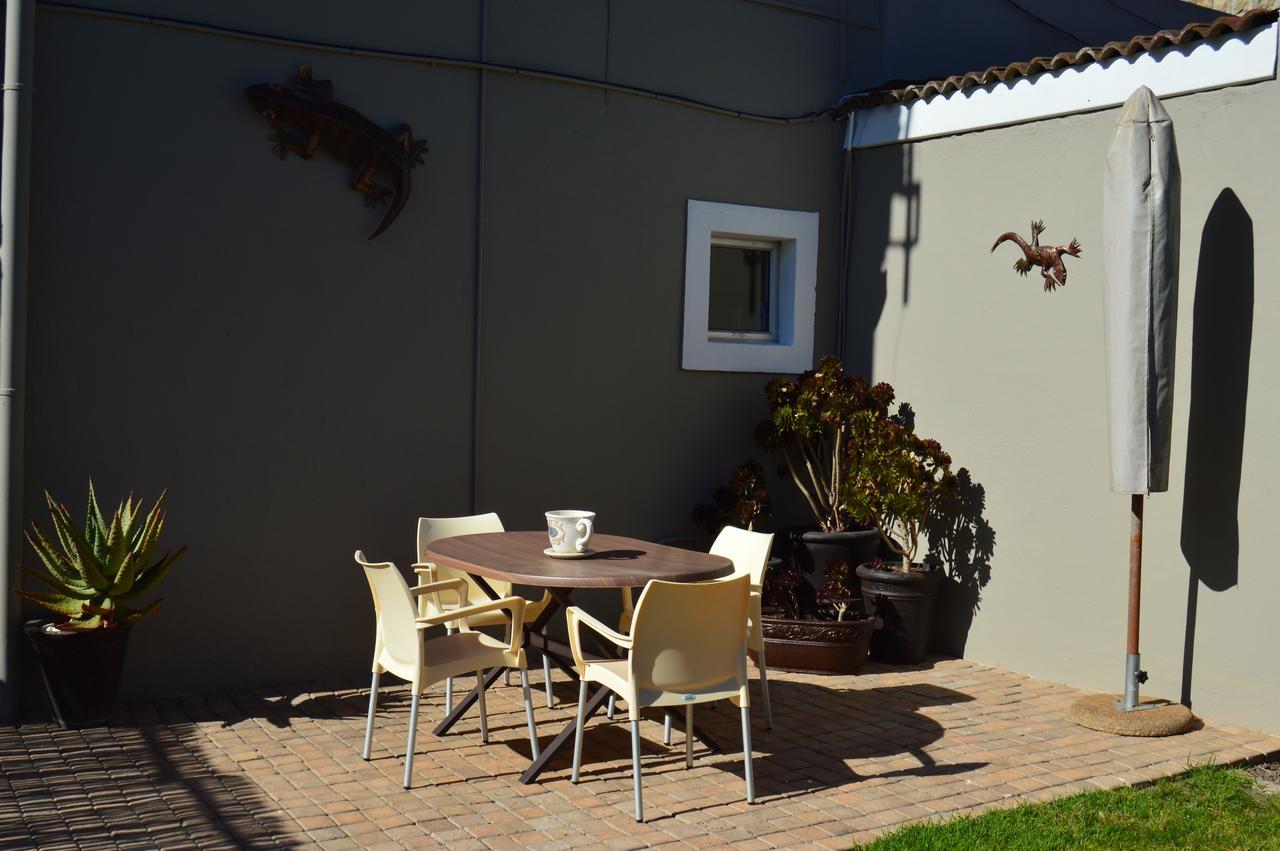 African Palm Cottage And Guesthouse Durbanville Exteriér fotografie