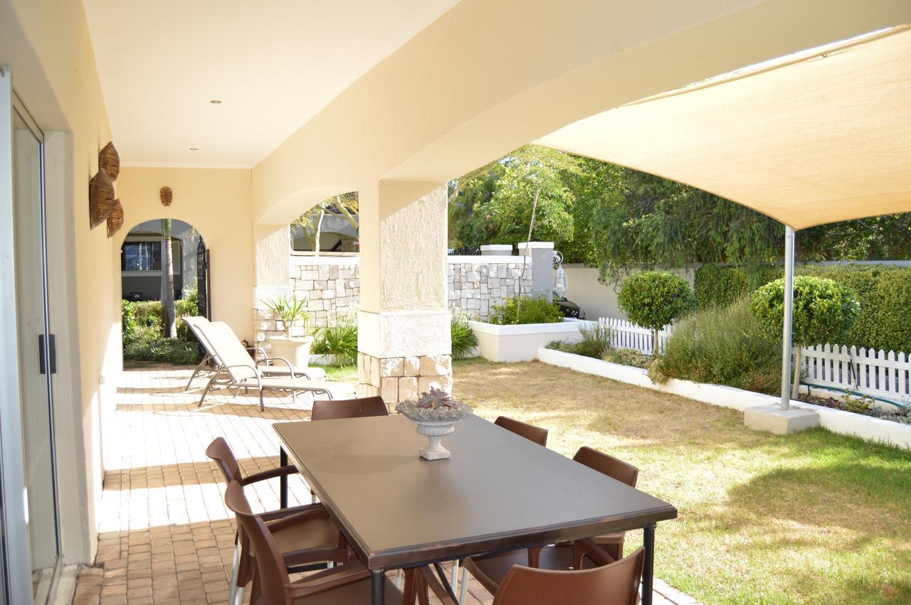 African Palm Cottage And Guesthouse Durbanville Exteriér fotografie